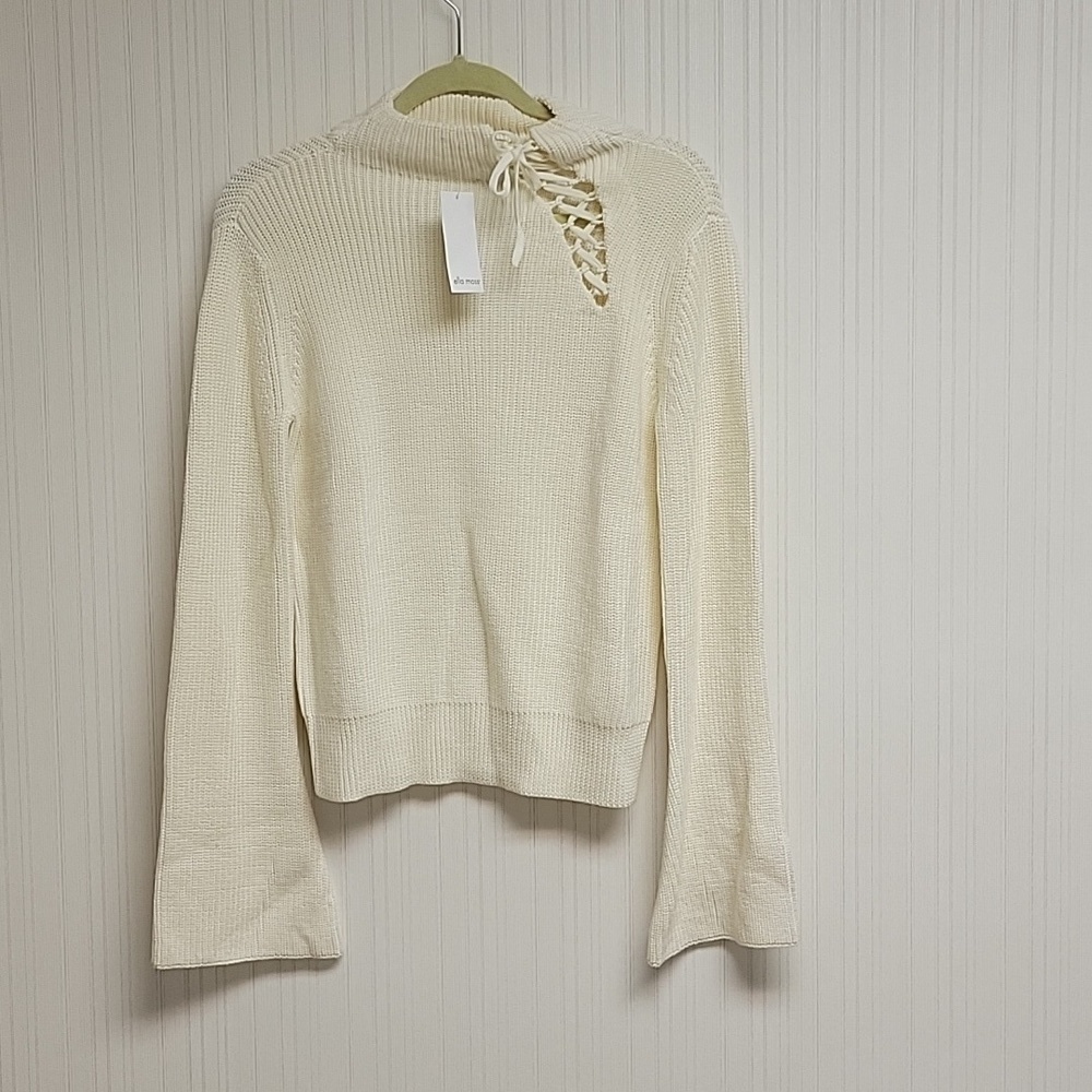 Ella Moss cream long bell sleeve mock neck sweater XS New Indie Fall business
